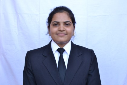 Khushbu Sharma 420x280 Heading towards success; MBA Student Khushboo Sharma got placed in Axis Bank top rank post