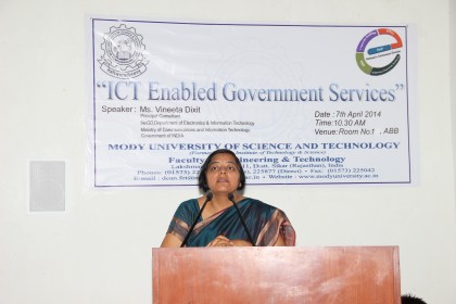 IMG 8376 420x280 Discussion by Ms. Vineeta Dixit over the scenario of Information and communications technologies (ICTs) in Indian Government 