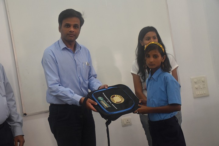 DSC 0922 720x480 Celebration of International Literacy Day by Rotaract Club, Mody University, Lakshmangarh